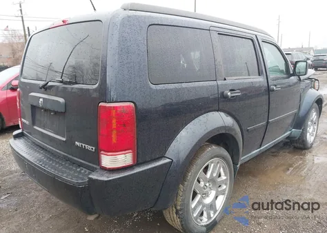 2011 Dodge Nitro Heat z USA, uszkodzony, nr VIN 1D4PT4GK0BW576372